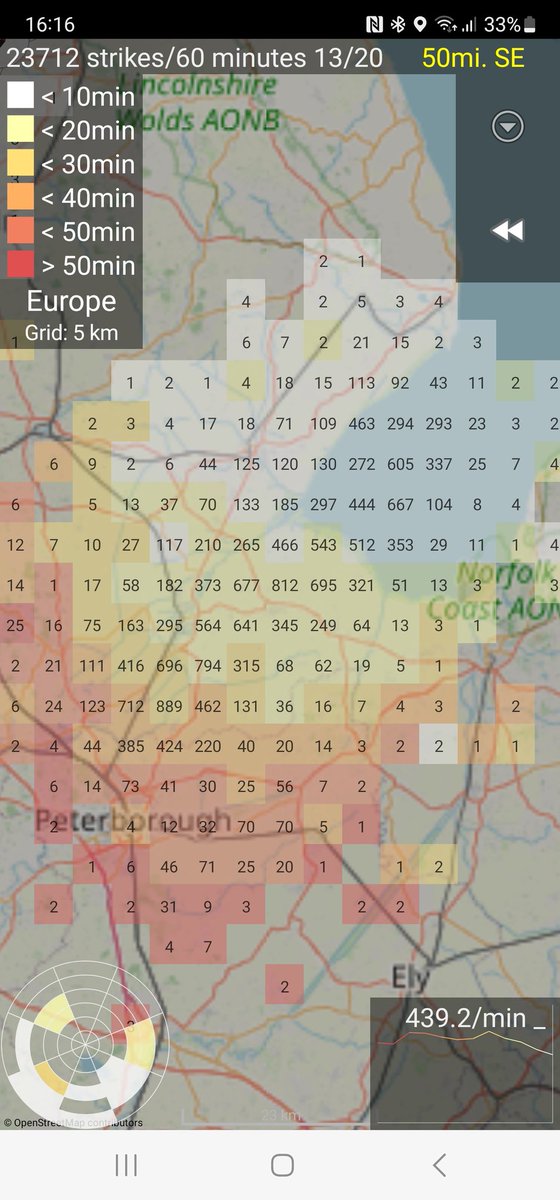 McGeochDavid's tweet photo. @WindyWilson88 quite a storm down in Englandshire, Peterborough way! 7/800 strikes in a 5km square 😳. Getting really dark in Dumfries now https://t.co/5OJ7Pc7x3f