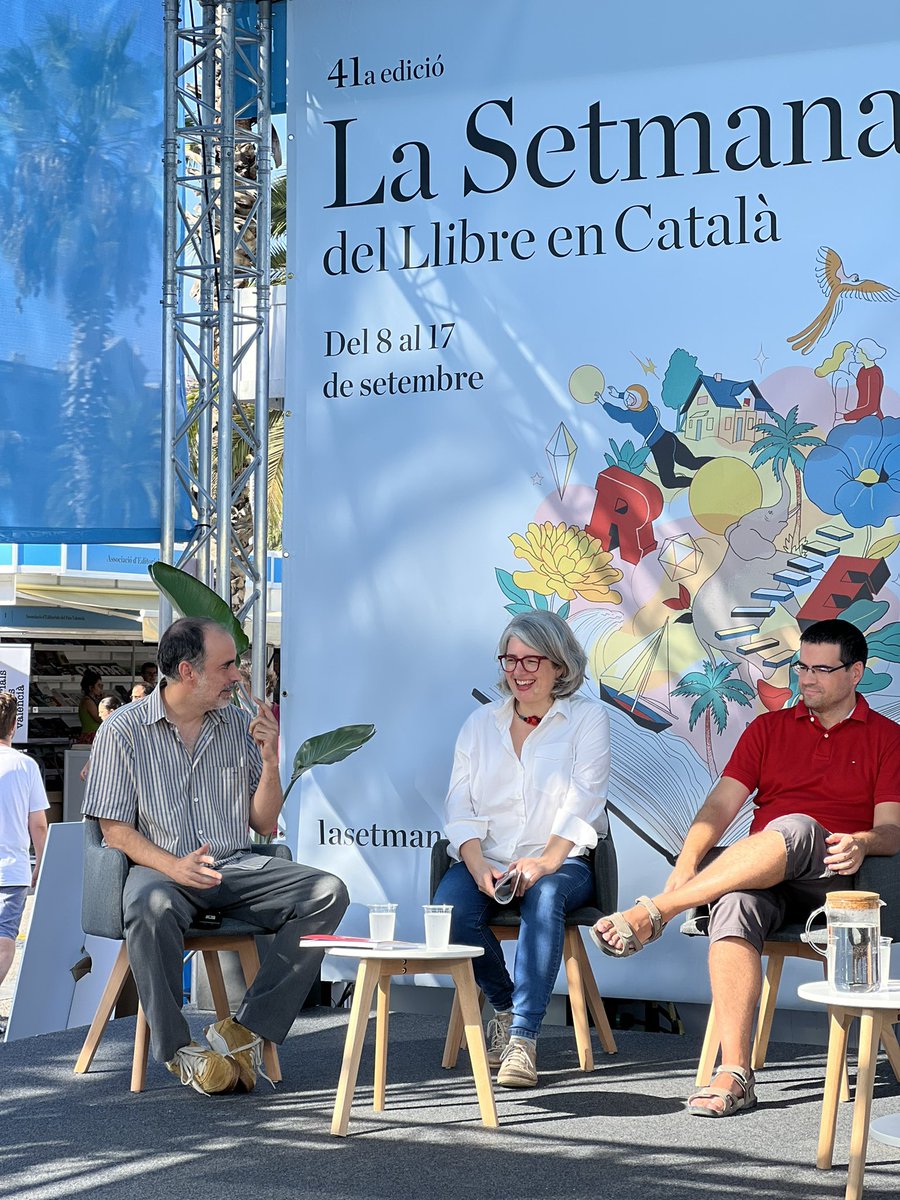 Editorial Finestres (@ed_finestres) on Twitter photo ✍🏼 Parlem sobre els #còmics de no-ficció i el Vinyetari 3, una antologia que recull 8 historietes sel·leccionades al premi del <a href="/diariARA/">diariARA</a>.
Ens hi acompanyen alguns autors: <a href="/glafirasmith/">Glafira Smith</a>, <a href="/RaulBalen/">Raul Balen</a> i <a href="/loSergi/">MORESO</a>. Modera <a href="/twilightkid/">Xavi Serra</a>.
🎤 En rigorós directe des de <a href="/LaSetmana/">La Setmana</a> ✍🏼 Parlem sobre els #còmics de no-ficció i el Vinyetari 3, una antologia que recull 8 historietes sel·leccionades al premi del <a href="/diariARA/">diariARA</a>.
Ens hi acompanyen alguns autors: <a href="/glafirasmith/">Glafira Smith</a>, <a href="/RaulBalen/">Raul Balen</a> i <a href="/loSergi/">MORESO</a>. Modera <a href="/twilightkid/">Xavi Serra</a>.
🎤 En rigorós directe des de <a href="/LaSetmana/">La Setmana</a>