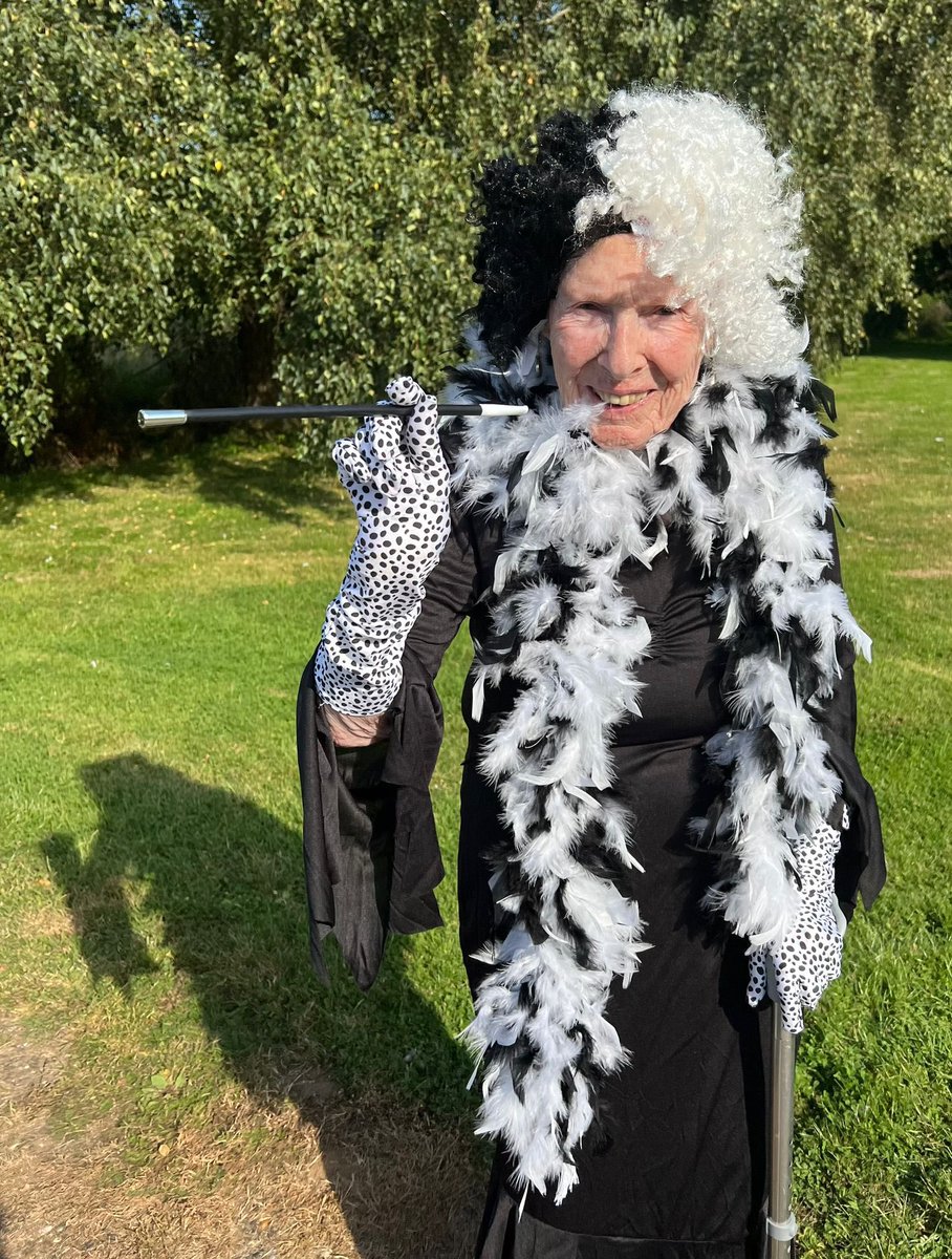 In case anyone saw my report last year on the lovely Gwendolyn being one of the last people to receive a telegram from the Queen - here she is on her 101st birthday rocking it as Cruella de Vil.