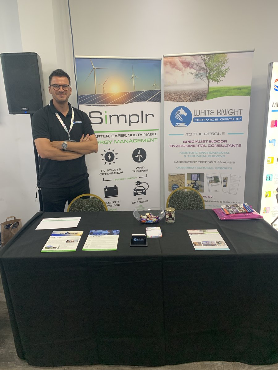 WhiteKnightHQ's tweet photo. We had a great event at the @NorthantsCoC Business Exhibition at @SaintsRugby on Thurs - some excellent business conversations and a hugely inspiring Q&amp;A session with #boxing legend and former WBC heavyweight champion @frankbrunoboxer, MBE! 💥🥊🤝 https://t.co/NGAwKSyCiq