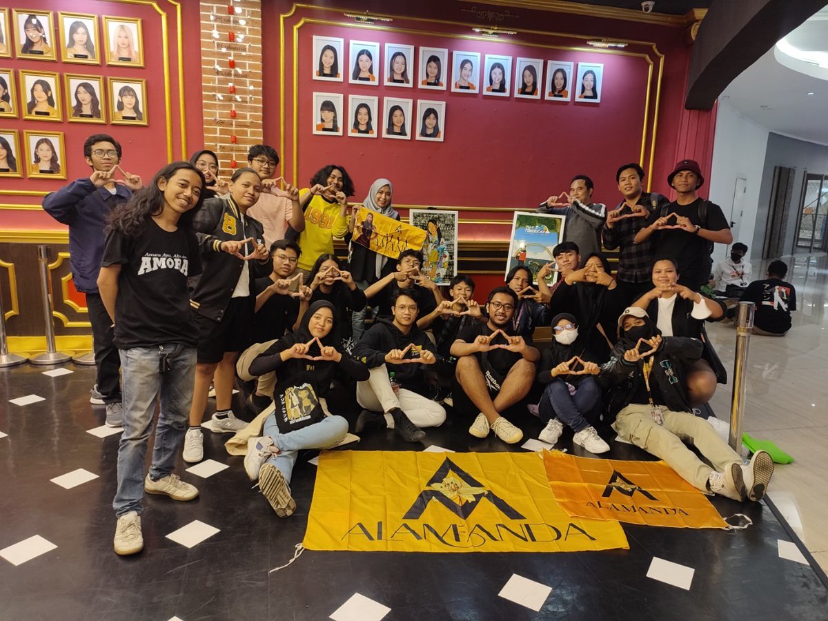 Alamanda_INA's tweet photo. Minda mengucapkan...
Terimakasih kepada semua pihak yang terlibat, khusus-nya Warga Alamanda yang sudah merelakan waktu, tenaga, pikiran, bahkan materi untuk meng-sukseskan project kali ini.
Angkat topi setinggi-tingginya untuk kita semua โ
#RideToRainbow
#AlyaSweet17 https://t.co/V2Ov9rkTwq