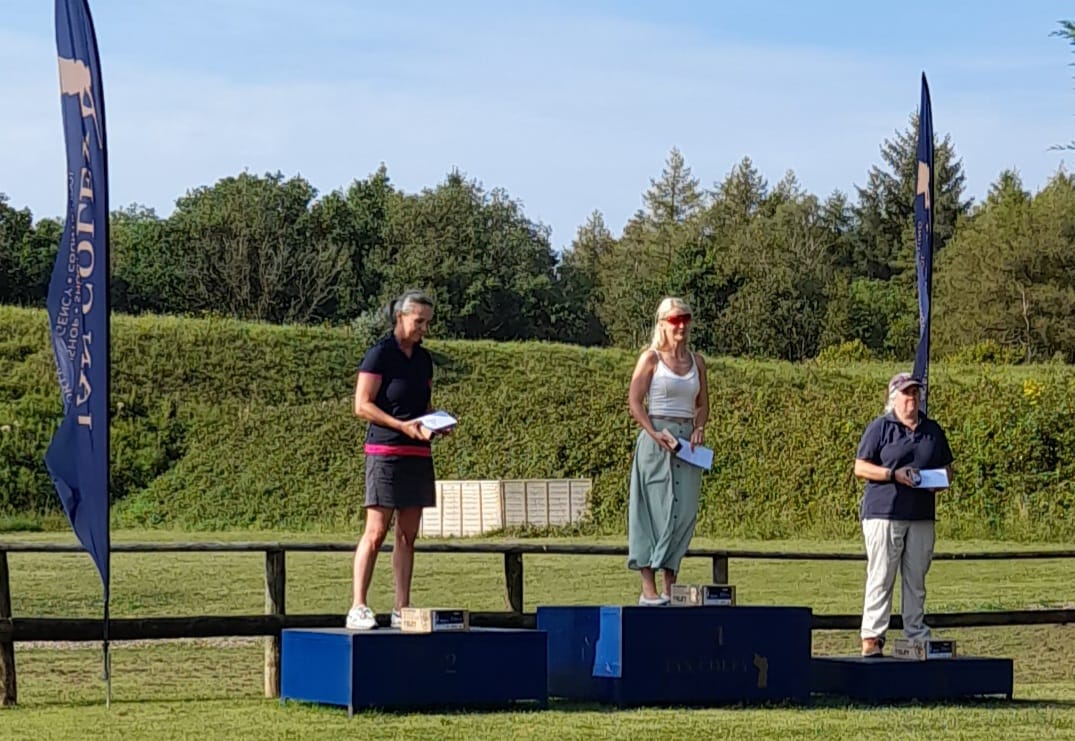 Not been posting much about my shooting, had a long run of poor form. But they say success breeds success &amp; the last 3 shoots prove that. Good day @ EJC for an 82. Coleys ladies competition on Saturday and my highest comp score ever, 93. Local open shoot today 85 &amp; a ladies win.
