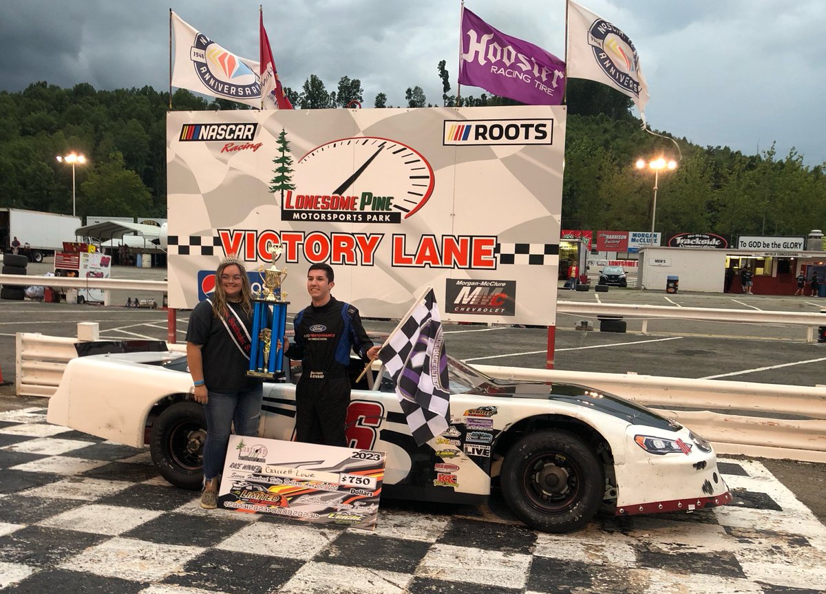 Garrett Lowe tweet media