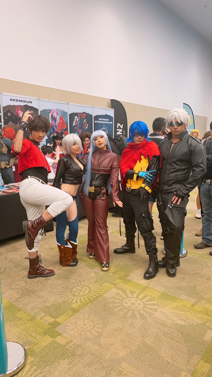 Nuestro team de King of Fighters 🖤