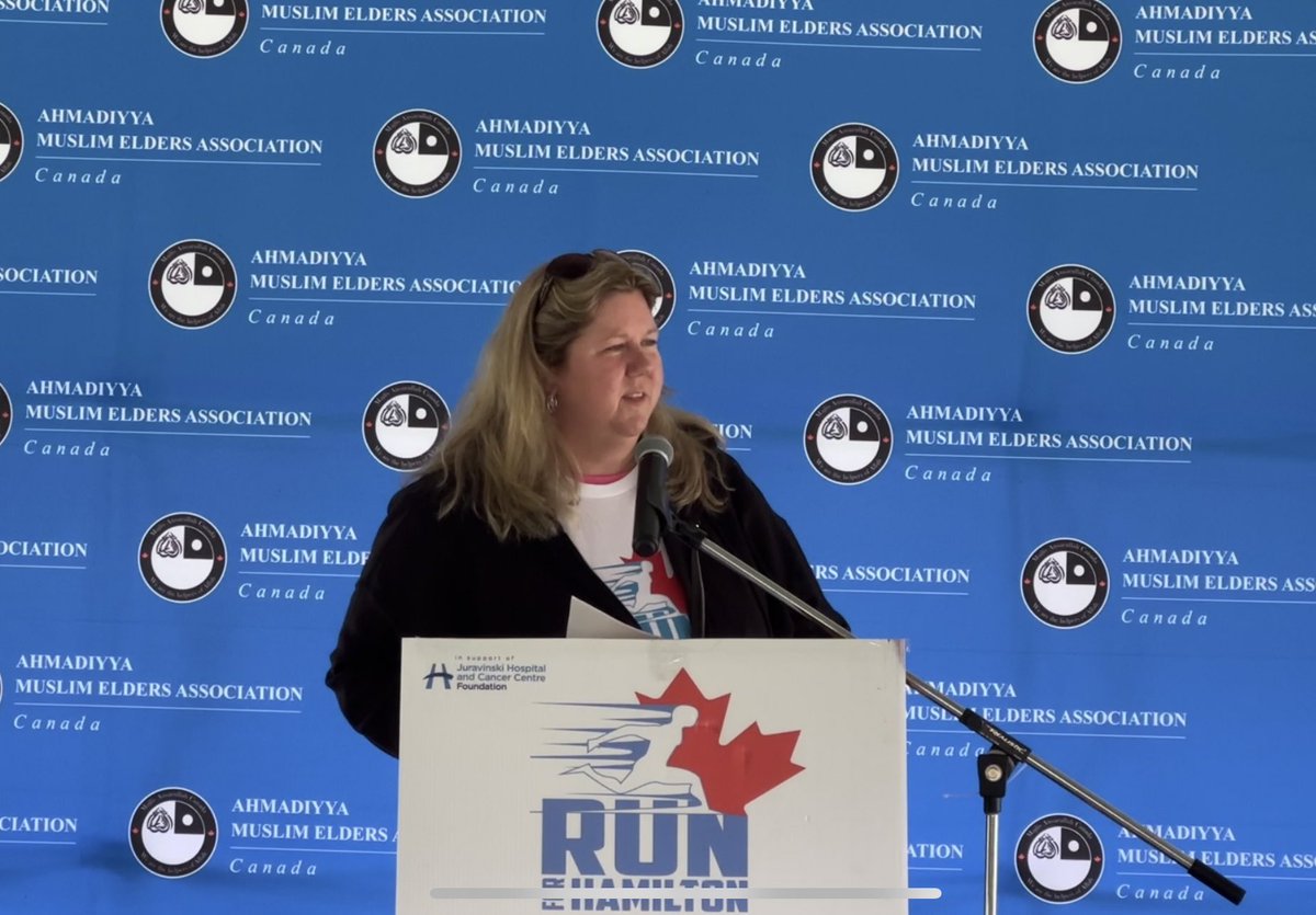 runFor_Hamilton's tweet photo. Special thanks to our guests
@PaulsEsther @MTaylorNDP @ChadCollinsMP @raizingthebar for their wonderful support to #RunforHamilton a success. 

#HamOnt #Hamilton https://t.co/mG8gck1Nrj