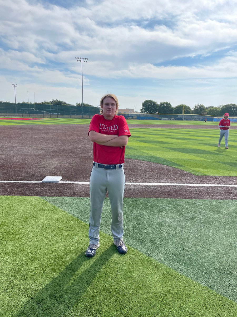 #DFWFallLeague F: <a href="/UnitedBC_USA/">United Baseball Club</a> Bushart/Silva 5, North Texas Longhorns 18U 0
PoG: <a href="/Max43394151/">Max Holzner</a> 2.2 IP, 7K, 0H, 0 ER
Hitter: Chance Hill 1-1
Notable: <a href="/ZanderBison/">Zander Bison</a> 2 IP, 4K, 0H, 0 ER