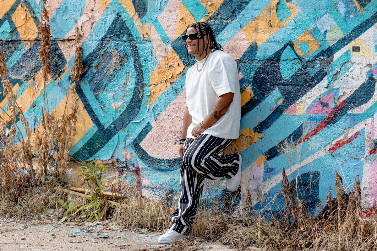 partywatcher809's tweet photo. 🌴EL TIPO - the new EP out December ‘23🌴
.
🌴EL TIPO - el nuevo EP sale Diciembre del 2023🌴
.
📸 - @glegozpics
.
#partywatcher #eltipo #tupartywatcher #musicadominicana #dominicanmusic #dominicansinchicago #chicagomusic #newmusic #nuevamusica #mambo #vamono #merengue #bachata https://t.co/CAYWX8XqhV