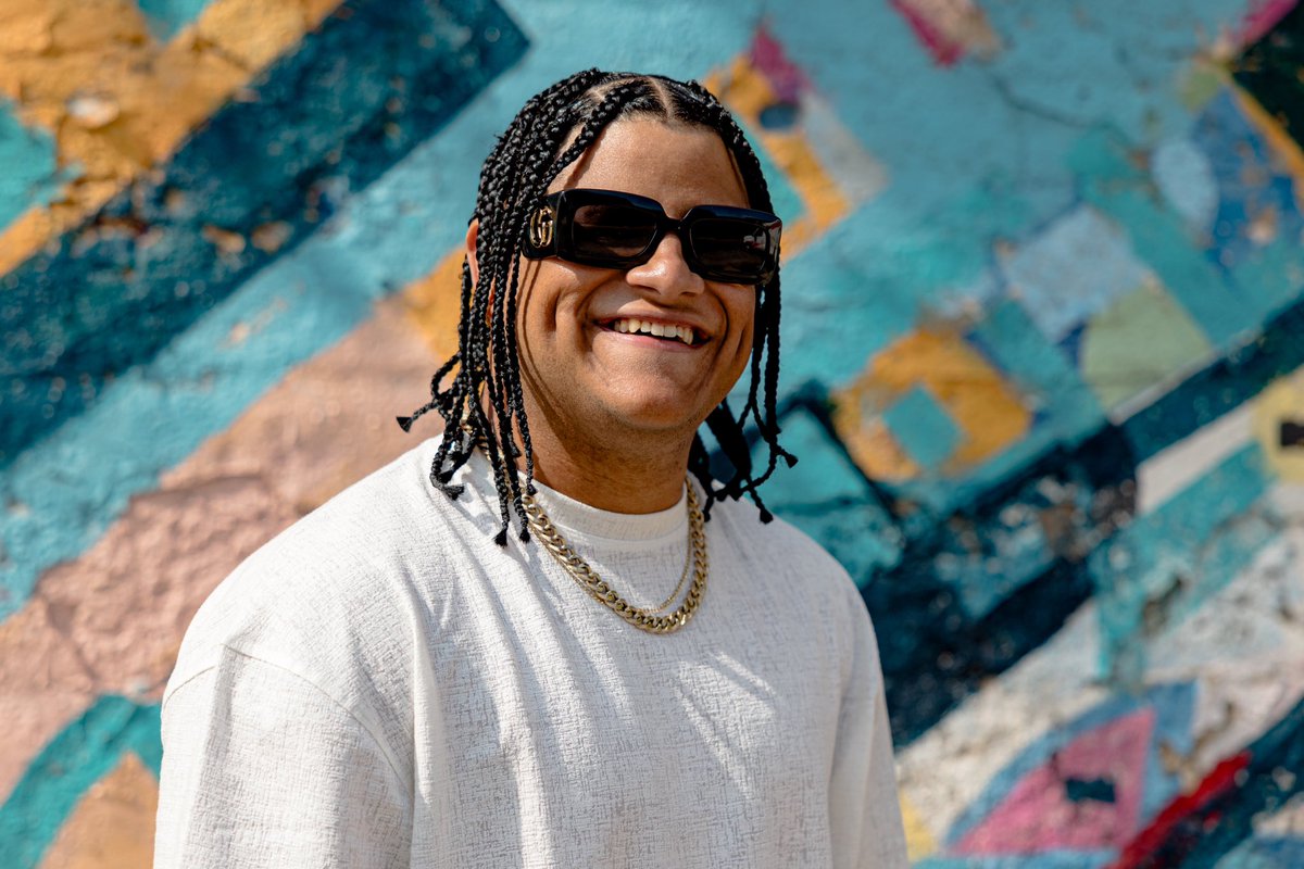 partywatcher809's tweet photo. 🌴EL TIPO - the new EP out December ‘23🌴
.
🌴EL TIPO - el nuevo EP sale Diciembre del 2023🌴
.
📸 - @glegozpics
.
#partywatcher #eltipo #tupartywatcher #musicadominicana #dominicanmusic #dominicansinchicago #chicagomusic #newmusic #nuevamusica #mambo #vamono #merengue #bachata https://t.co/CAYWX8XqhV