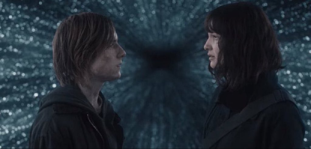 ''Asla beraber olamayacağımızı biliyor ama yine de ondan vazgeçemiyorsan; İkiniz, görünmez bir bağ ile sonsuza dek bağlanmışsınız demektir.'' 

(Dark)