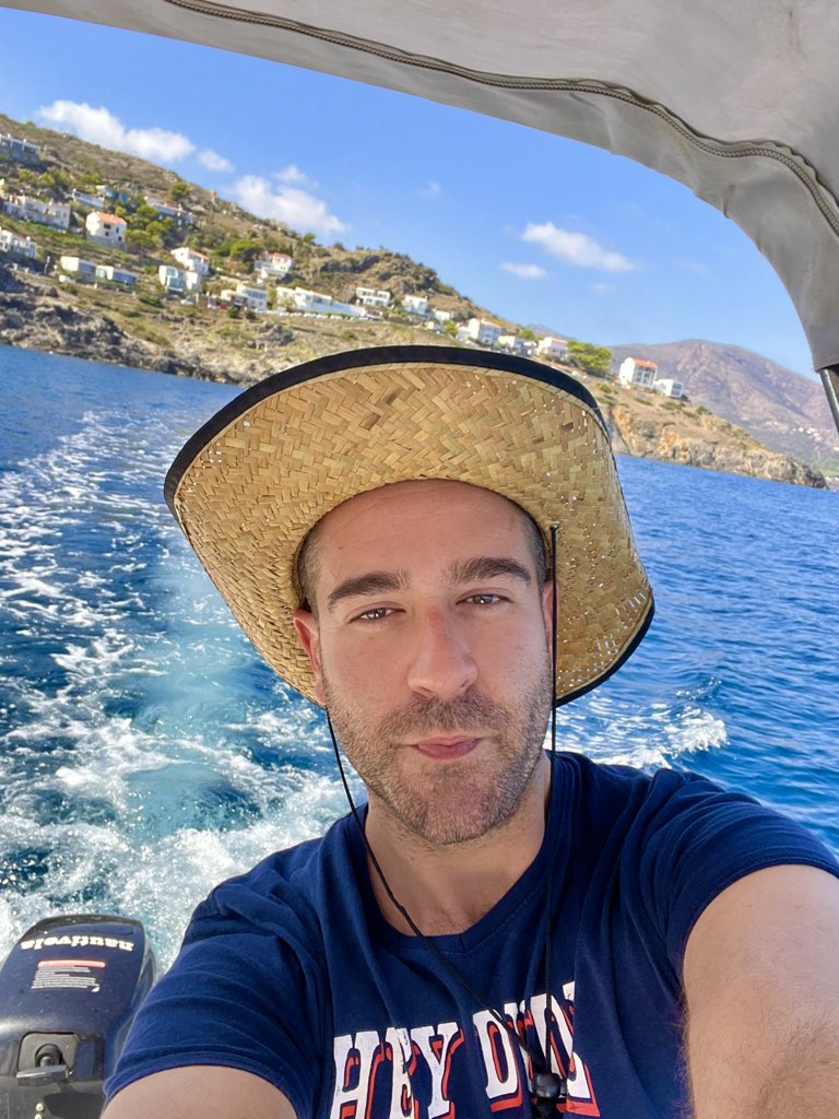 Nebur88's tweet photo. ⚓️Mediterraniament...🌊 https://t.co/1kzWdyXnDf