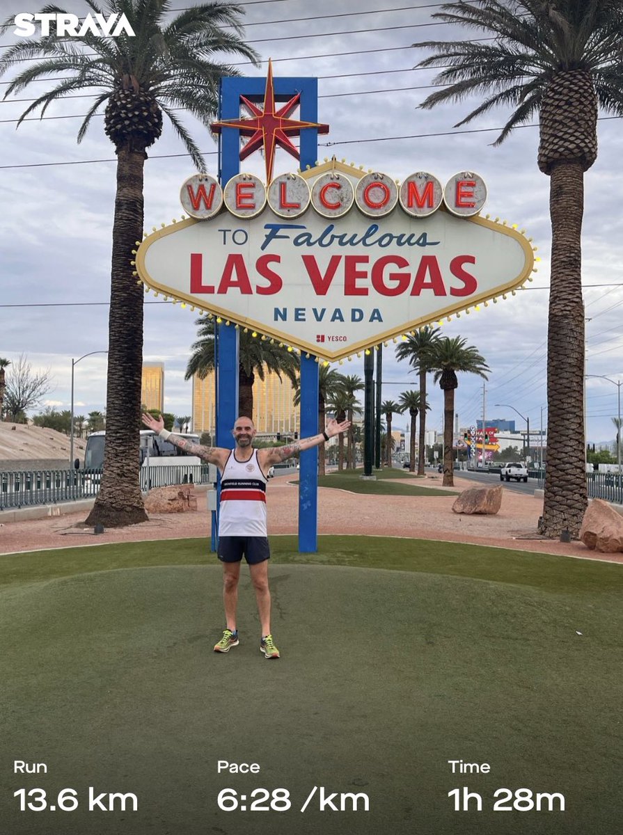 Huge <a href="/TheBigDipperRun/">The Big Dipper HM</a> &amp; <a href="/Great_Run/">Great Run</a> FOMO today. But made up for it by reppin’ <a href="/DronfieldRC/">Dronfield Running Club</a> in Vegas. 🏃🏻‍♂️🐝