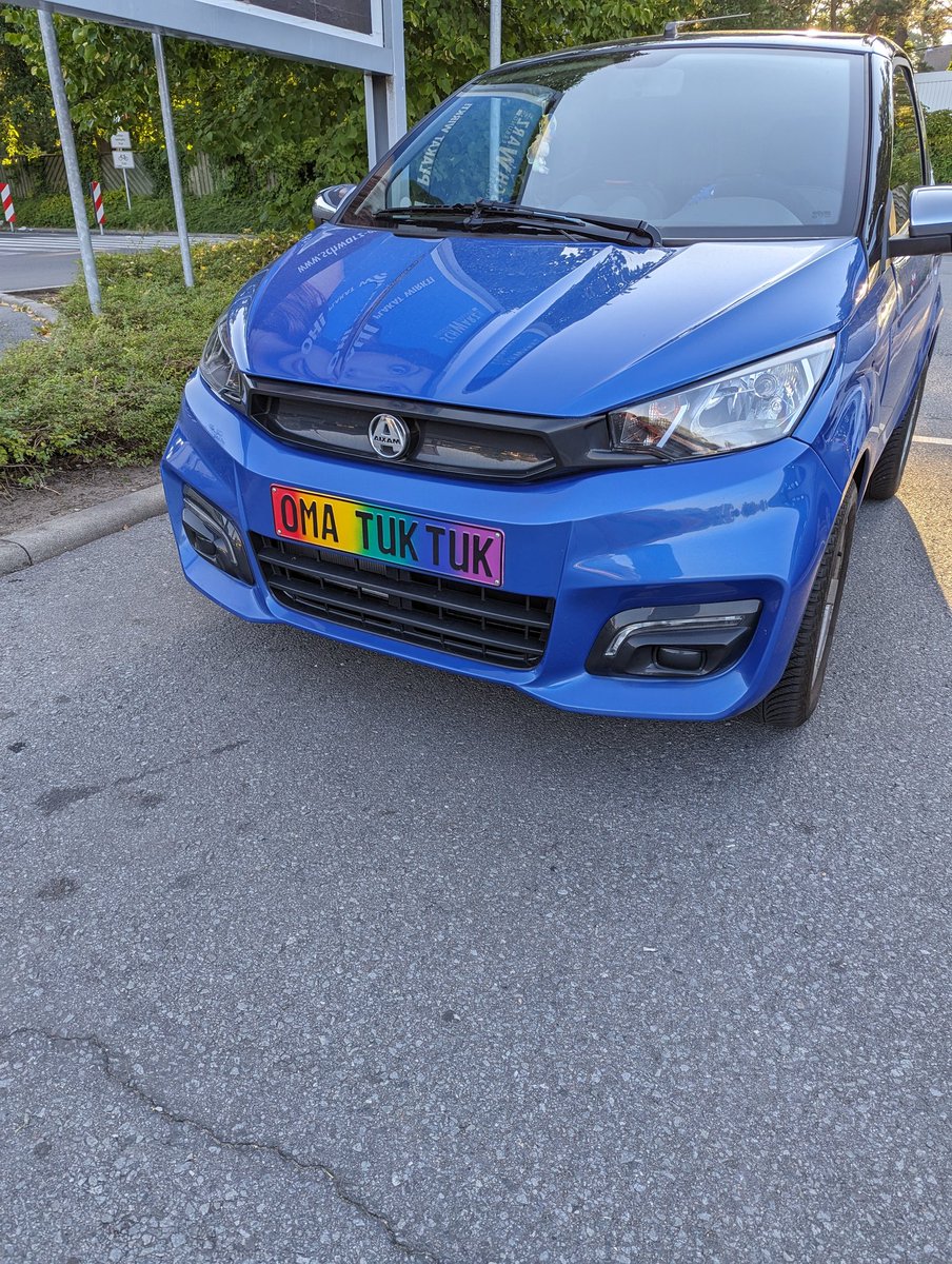 Sommer Sonne Feierabend und eine Menge #tuktuk
