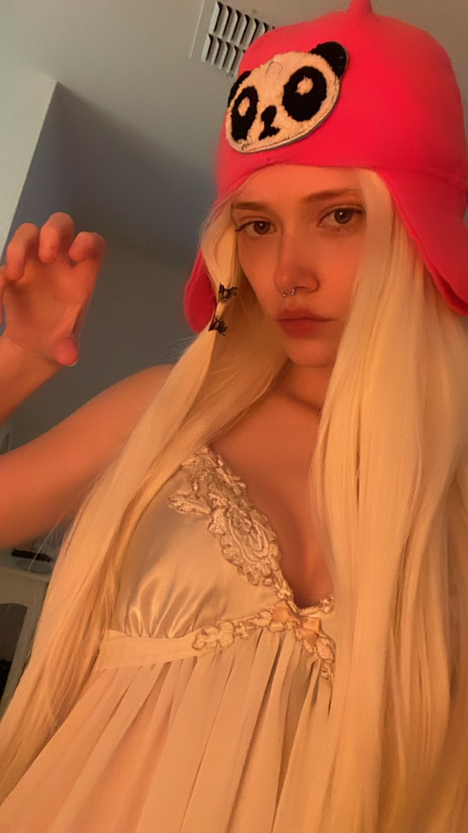 chaomother's tweet photo. rawr https://t.co/p8nIDOSL9R