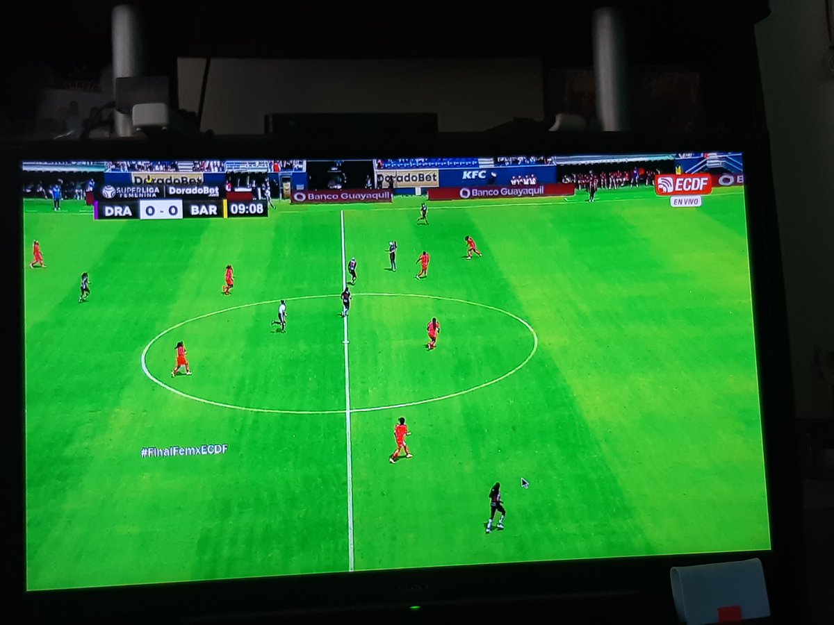 barceyova's tweet image. Vamos CHICAS @BSCFemenino_ 
#ECDF