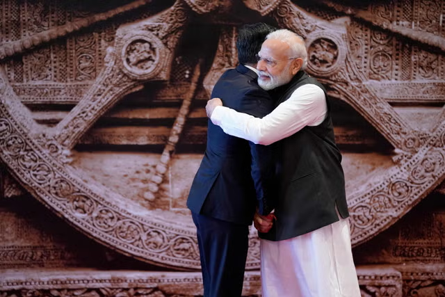 nirendev1's tweet photo. lets frustrate #Sickularism yaar !! #G20Bharat2023 #Moditva moments Namo with #Biden, @RishiSunak and Italian PM #GiorgiaMeloni https://t.co/DScCLjZ0Vh