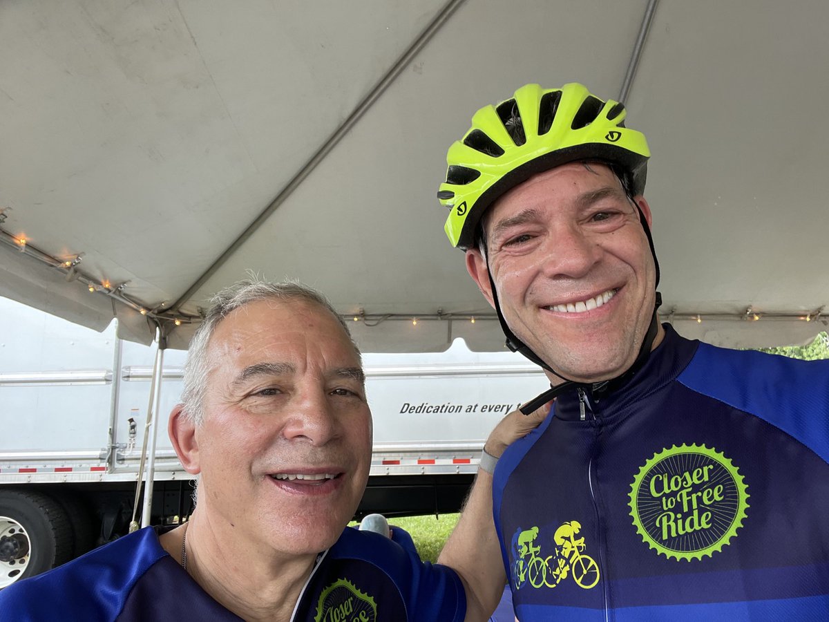 Kevin Billingsley MD, MBA (@billingsleymd) on Twitter photo Closer to Free 2023 is in the books👍🏼Incredible turnout this year! One of the best parts is connecting with our clinical teams from across the enterprise like the incomparable Dr Kert Sabbath😊<a href="/SmilowCancer/">Smilow Cancer Hospital</a> <a href="/YaleCancer/">Yale Cancer Center</a> #CTF2023 Closer to Free 2023 is in the books👍🏼Incredible turnout this year! One of the best parts is connecting with our clinical teams from across the enterprise like the incomparable Dr Kert Sabbath😊<a href="/SmilowCancer/">Smilow Cancer Hospital</a> <a href="/YaleCancer/">Yale Cancer Center</a> #CTF2023