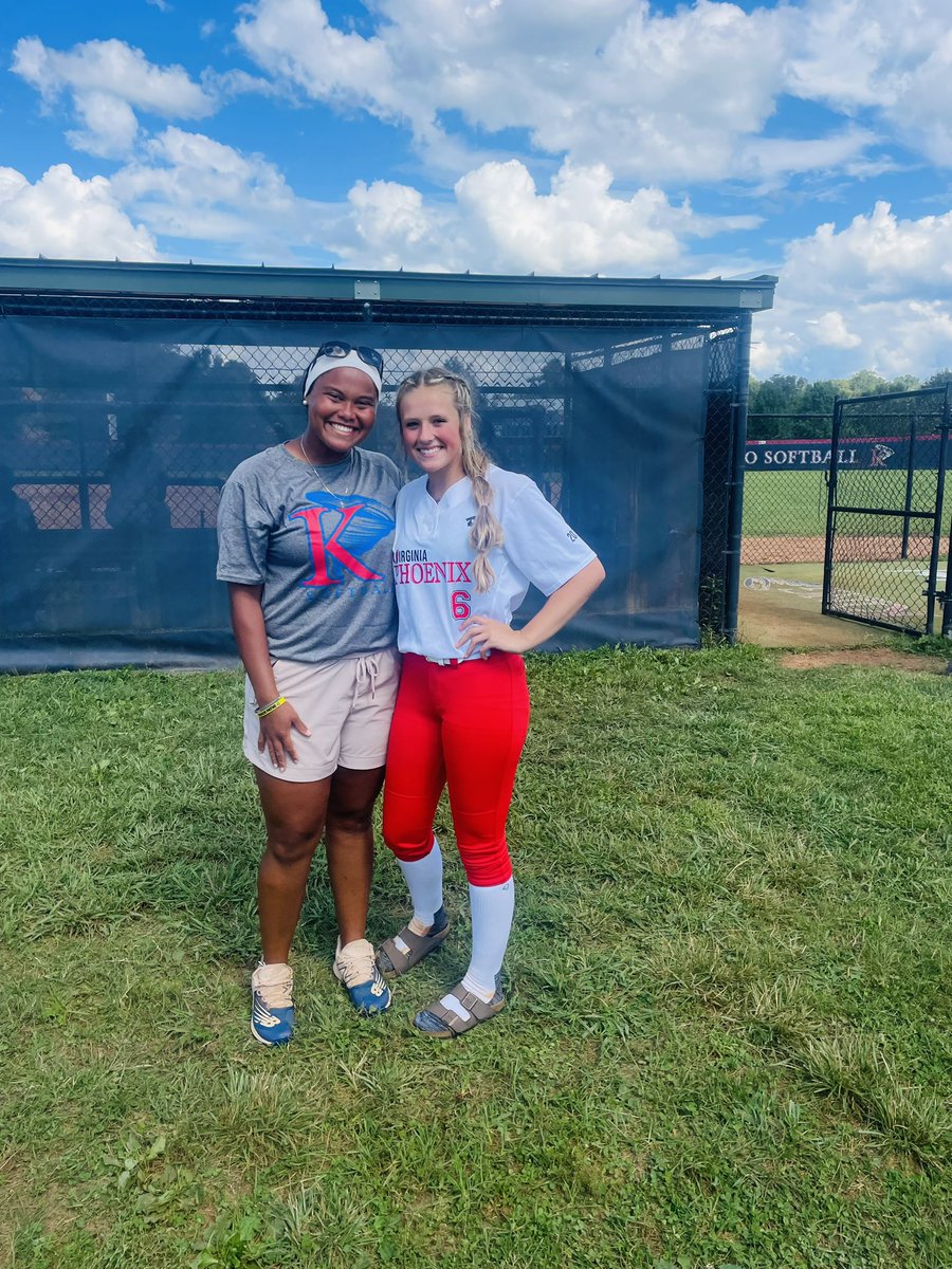 averi_fuller's tweet image. Had an amazing time @KingU_Softball this weekend! Thank you so much for having us @kyleighmpayne   . Beautiful campus and awesome tour guides @HayleeDye_02 😉!! Cant wait to be back on campus for some more fun memories!❤️💙
#goTornados🌪️ #hUmanFirst