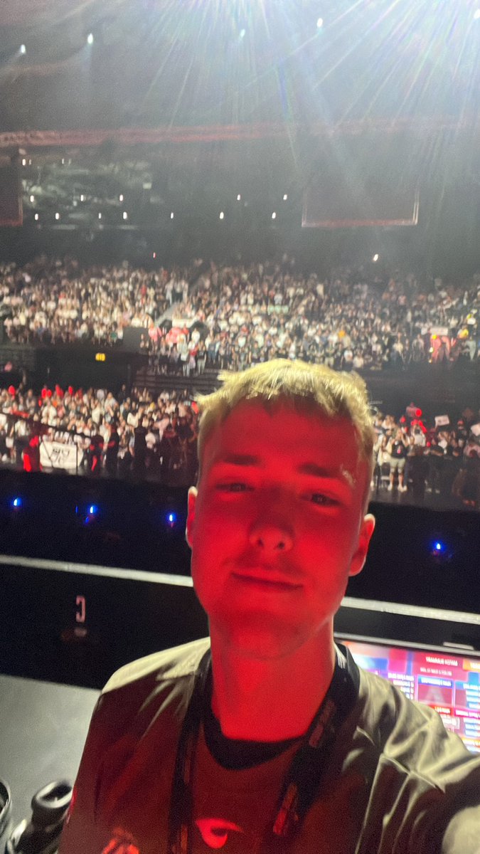 Cursed tournament, sorry everyone!

DF JIJI HEN DAR! ❤️❤️

And fuck Optic!