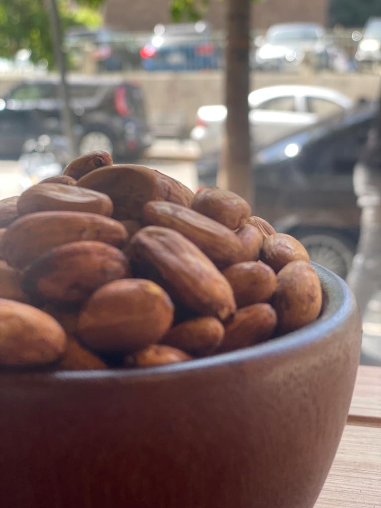 Thespiceandtea's tweet photo. Cocoa Seeds – Organic Product
حبوب الكاكاو – منتج عضوي

#lebanon #beirut #thespiceandteamarket #spices #herbs #tea #cocoa #cocoabeans #cocoabutter #organic #achrafieh #chocolate #organiccocoa #cocoacake #healthyfood https://t.co/tAPRIjbCzE