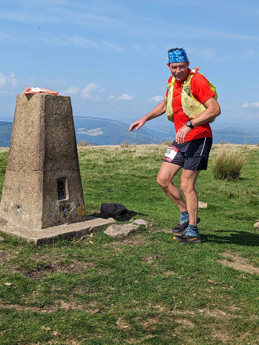 A few very sweaty looking pictures courtesy of Mark Caldwell. Probably about 26miles in with another 15 to go!