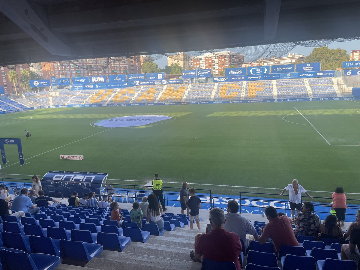 PUcampeon's tweet photo. Vamos equipo !!!Ya estamos aquí !!!!! Vamos a darlo todo https://t.co/L5MWXXkXzX