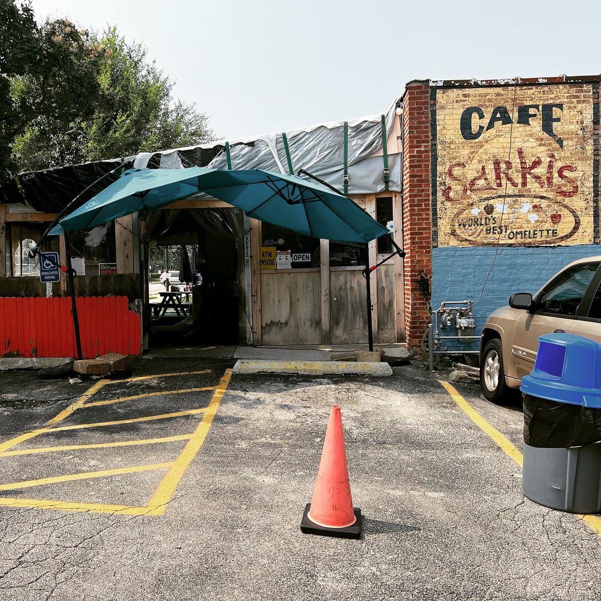 Bacon Loretta at Sarkis Cafe in Evanston, Illinois. Since 1965