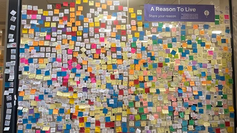IAmInseparable's tweet photo. ๐ On #SuicidePreventionDay, we want to shine a light on everyday suicide prevention methods. Policies matter, but it starts with individuals feeling seen and supported within their community to seek help. ๐งต#AReasonToLive https://t.co/b0Rn6H3wtc