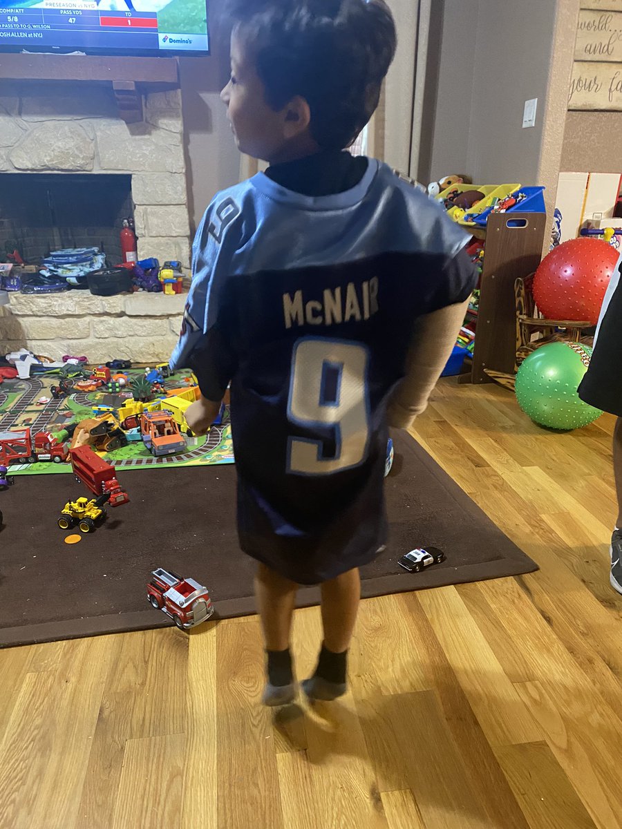 ellyesquivel's tweet photo. Titan Up
@Titans https://t.co/t7qxaRlqrn