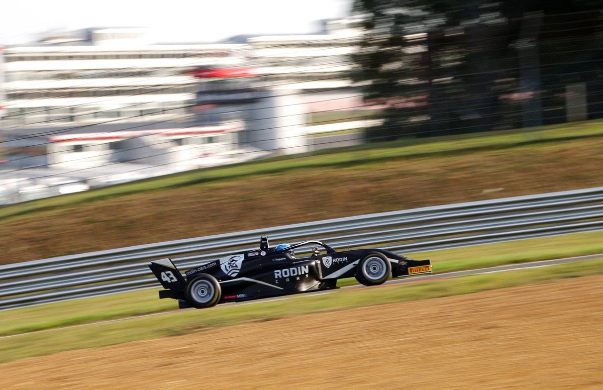 Costa Toparis tweet media