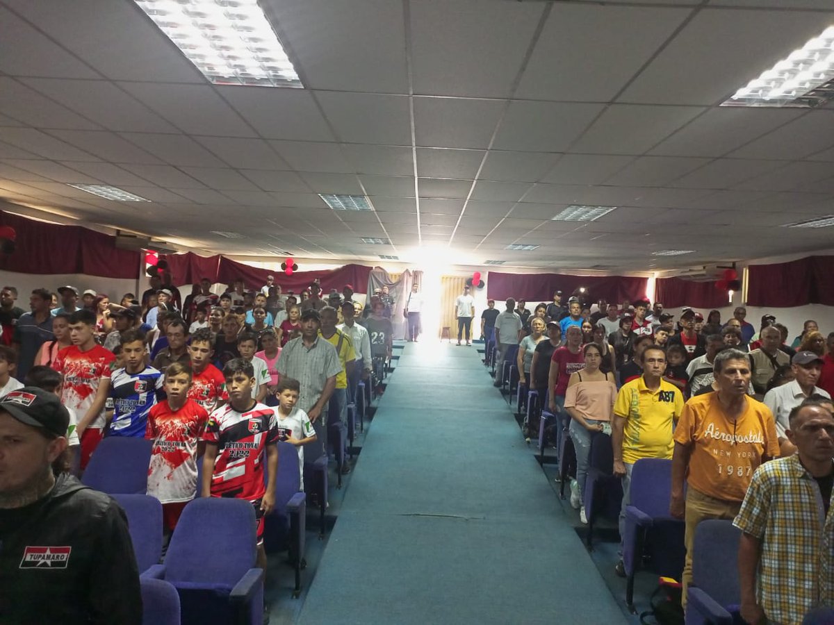 Municipio Sucre MRT (@mun_secr_merida) on Twitter photo Preparados para la gran fiesta, toda la militancia unida en la adecuación de nuestro estado junto a nuestro secretario nacional <a href="/WBenavides_MRT/">Williams Benavides</a> Preparados para la gran fiesta, toda la militancia unida en la adecuación de nuestro estado junto a nuestro secretario nacional <a href="/WBenavides_MRT/">Williams Benavides</a>