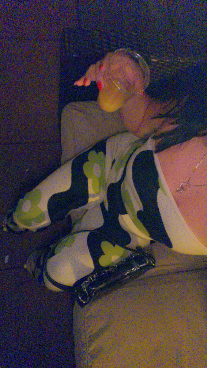 Beautifulsolexo's tweet photo. I love submissive men who drain their wallets on me. Pathetic losers 

• findom • paypigs • cuck • loser • humanATM •

$beautifulsolexoxoxo https://t.co/edGDJw7NeX