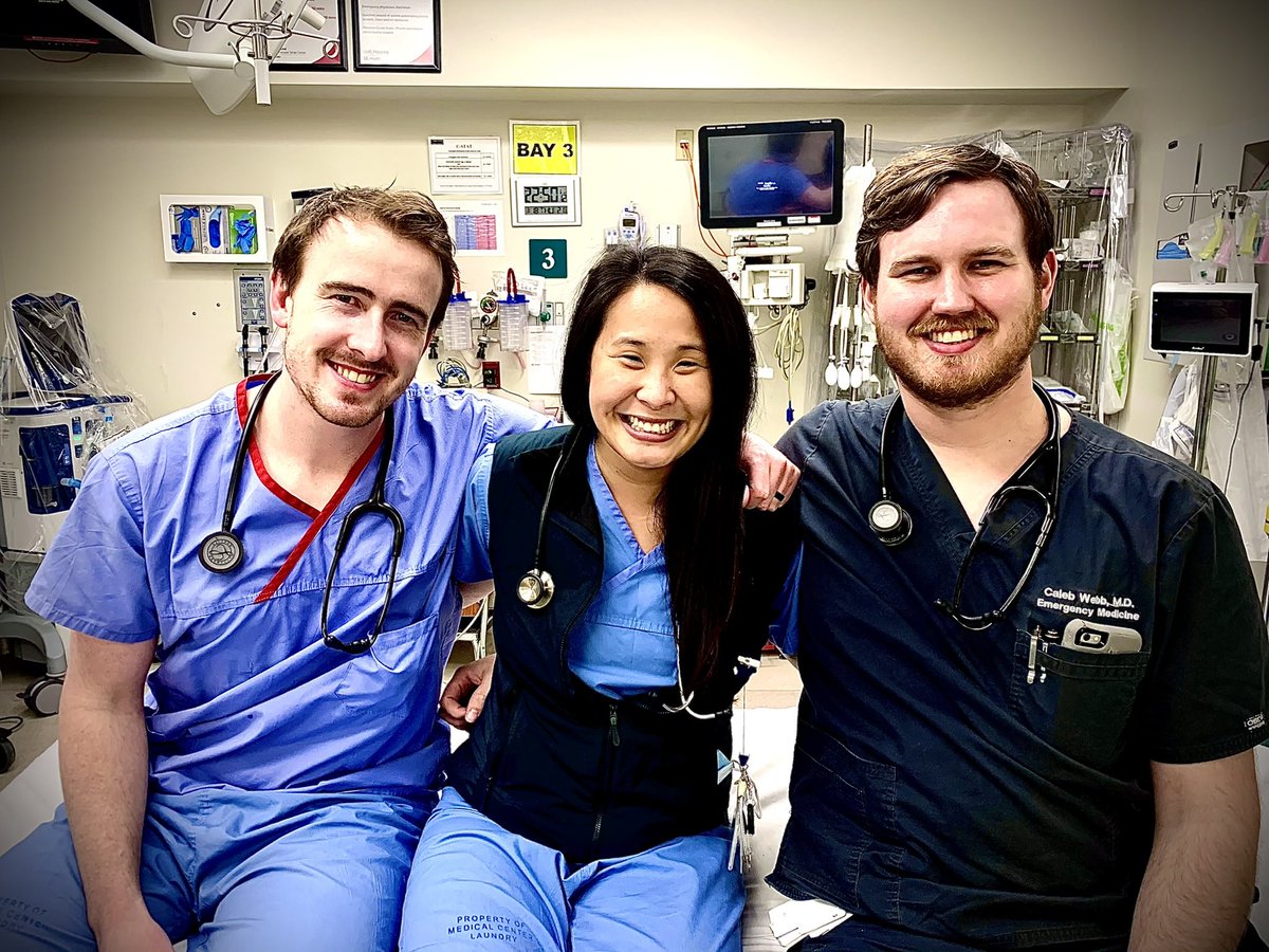 Nothing beats residency friends. They have seen you at your best, they have seen you at your worst. You have been in the deep dark trenches with them. I am thankful for these 2 guys that got me through some of the toughest times! Just a little throwback from PGY3 to now! #BAFERD