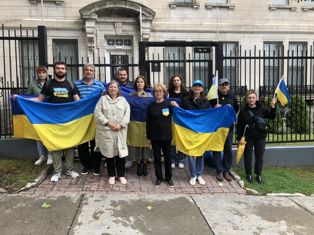 1/2 Although I am in Marrakesh, Morocco, a country hard hit by the worst earthquake in its history, with thousands of deaths, I think of you. I do not forget that Russia is waging a genocidal war in Ukraine that must be denounced loud and clear. 2/2