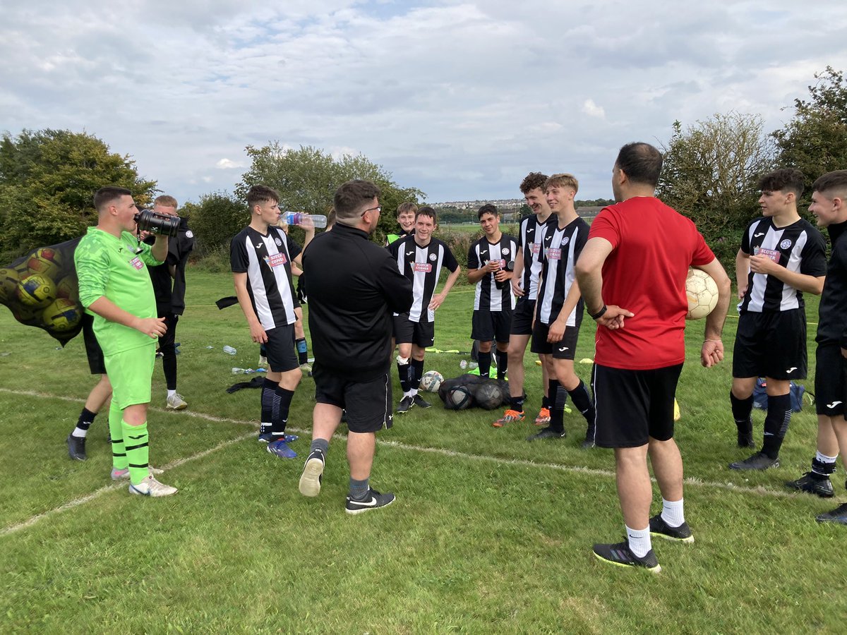 2006Swifts's tweet photo. Into the 2nd Round of the Scottish Cup with a thumping 8-2 win vs Crossgates Primrose. Even playing 60 mins with 10 men didn’t get in the way of a fantastic performance 👍⚽️ https://t.co/AgVfj4yEVq