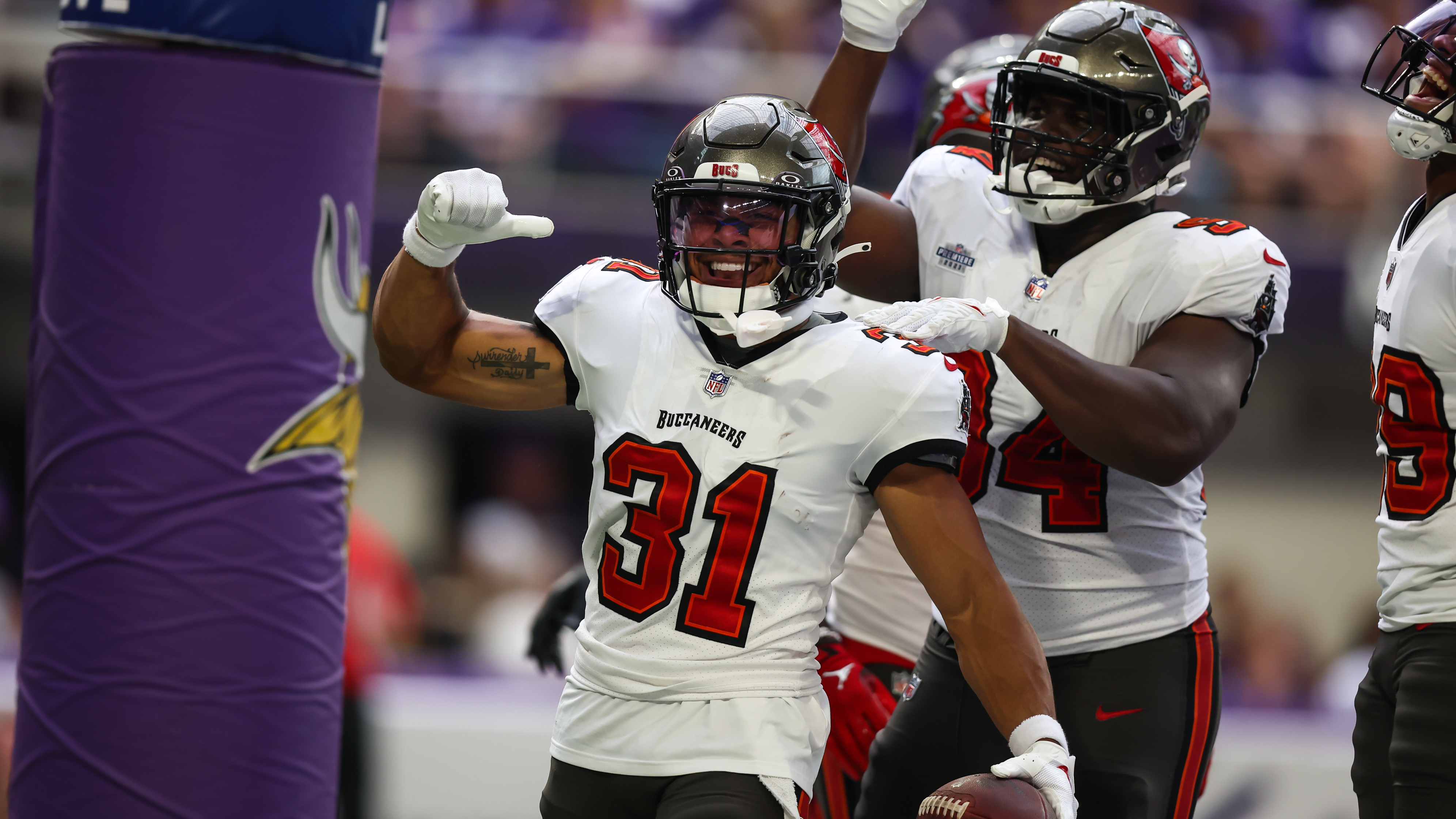 Tampa Bay Buccaneers on X: ".@AntoineWJr11's 10 career sacks are the most  by a safety in franchise history 💪 https://t.co/6nHQAbogEs" / X