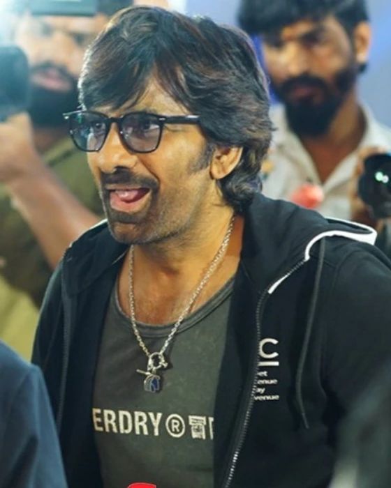 JominJo18409369's tweet photo. MassMahaRaja @RaviTeja_offl ๐ธ From #ChangureBangaruRaja Pre Release Event ๐คฉ๐ฅโค๏ธ
#MassMahaRajaRaviTeja #MassMahaRaja #RaviTeja #TigerNageswaraRao #Eagle #RT4GM #RT73 #RT74 #RT75 #RT76 #TNR #ekdumekdumhookstepchallenge #EkDumEkDum #rtteamworks #cbronsep15th https://t.co/CGGrpFCsKq