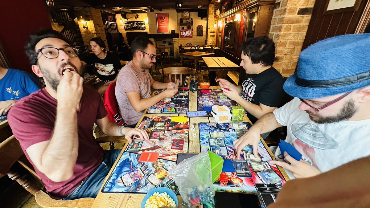 RadicalDPodcast's tweet image. Presentación de ganchitos #forceofwill #fow #tcg #cst