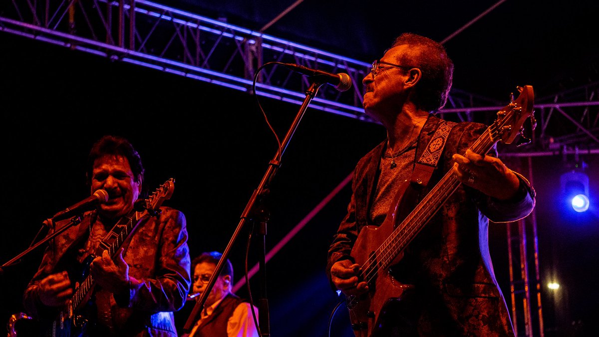 RSonoraFM's tweet photo. ¡Gracias a Los Apson por hacer bailar a los asistentes en la Feria del Membrillo 🎶!

En la décima edición del festival, la agrupación sonorense hizo corear y disfrutar con sus canciones a todo San Ignacio de Cabórica y sus alrededores 💃🏻.

📸 : @CarlosJack95 https://t.co/c9LlOE1RZ8