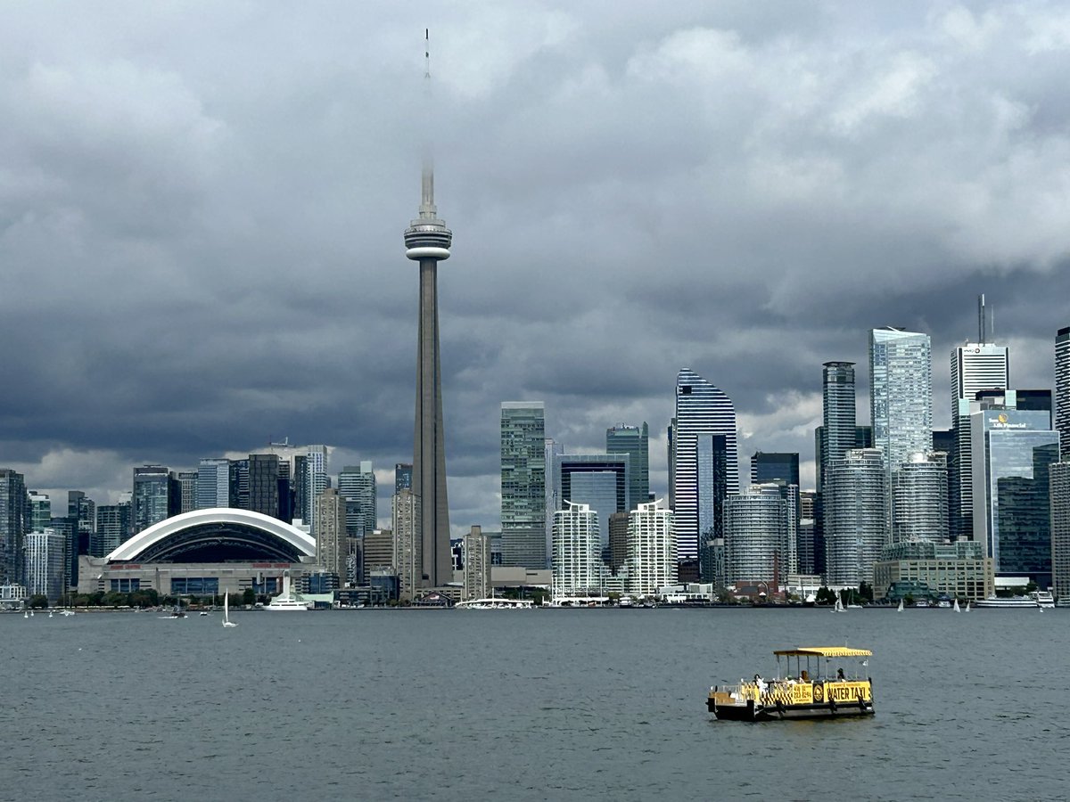 Beautiful day for the Longboat roadrunners 5K race on centre island. Finishing 6th and 7th in our respective age groups was a nice surprise 😁