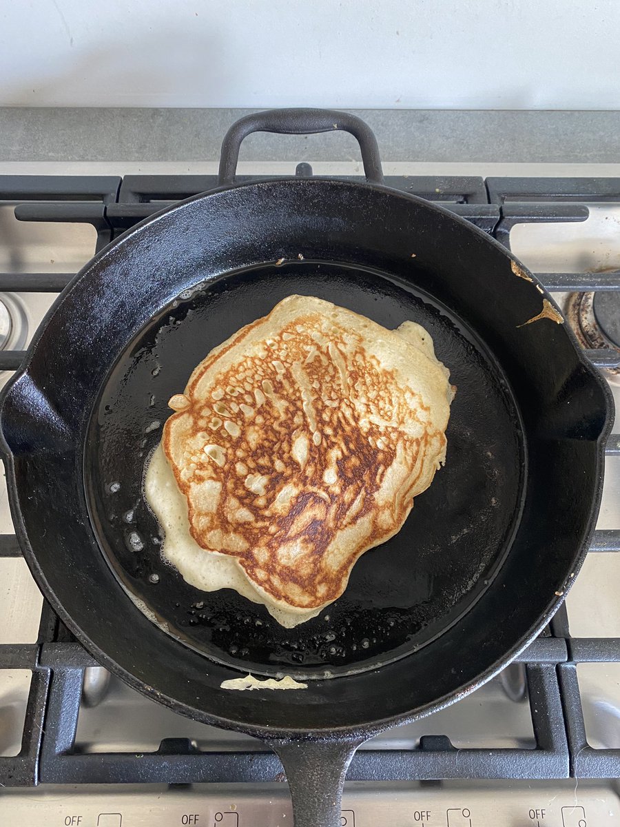 sovereignllama's tweet image. Best pancake recipe ever. 👇

kingarthurbaking.com/recipes/classi…