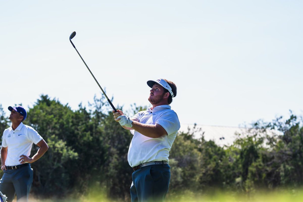 TCUMensGolf's tweet photo. Dial sinks his fourth birdie of the day to put the Frogs one shot back from the lead. He now sits at 3-over. 

🔢 https://t.co/NQhu9G39rP
#GoFrogs https://t.co/qyTzS5r3iU