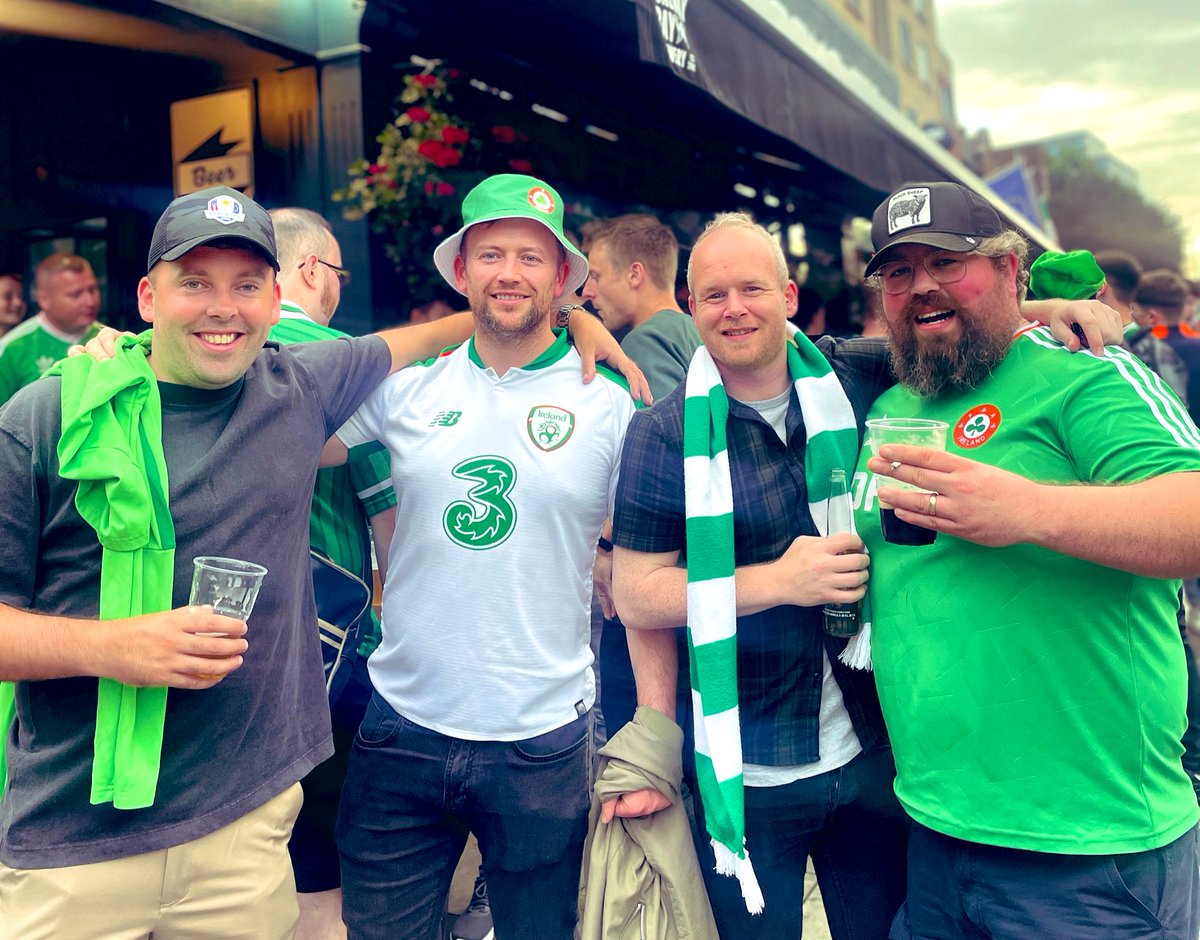 GasworksBarD4's tweet photo. Great buzz here ahead of the Ireland V Netherlands match 🇮🇪🇳🇱 

#IrelandVNetherlands #Gasworks #GrandCanal #Dublin4 https://t.co/Jgkrgmyp0V