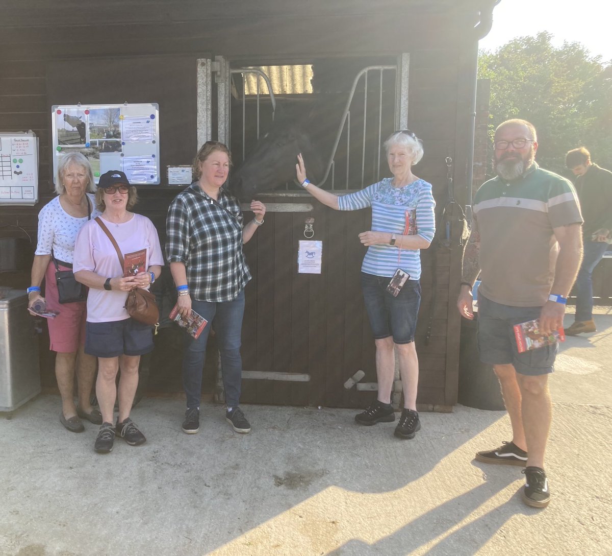 NewstartRacing's tweet photo. It was wonderful to see over 200 people at our small yard this morning for Malton Stables Open Day. Thank you for visiting us. it was great to see you and chat about our horses and share experiences. Lovely weather all morning. ⁦@Racingwelfare⁩ #GreatBritishRacing https://t.co/Mfwkj9VRgU