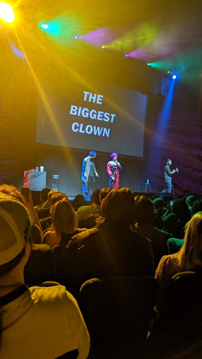 Yesterday I got to come support my friends performing at the London Apollo?!? Absolutely insane how far these bois have come, couldn't be prouder if I tried 🥹