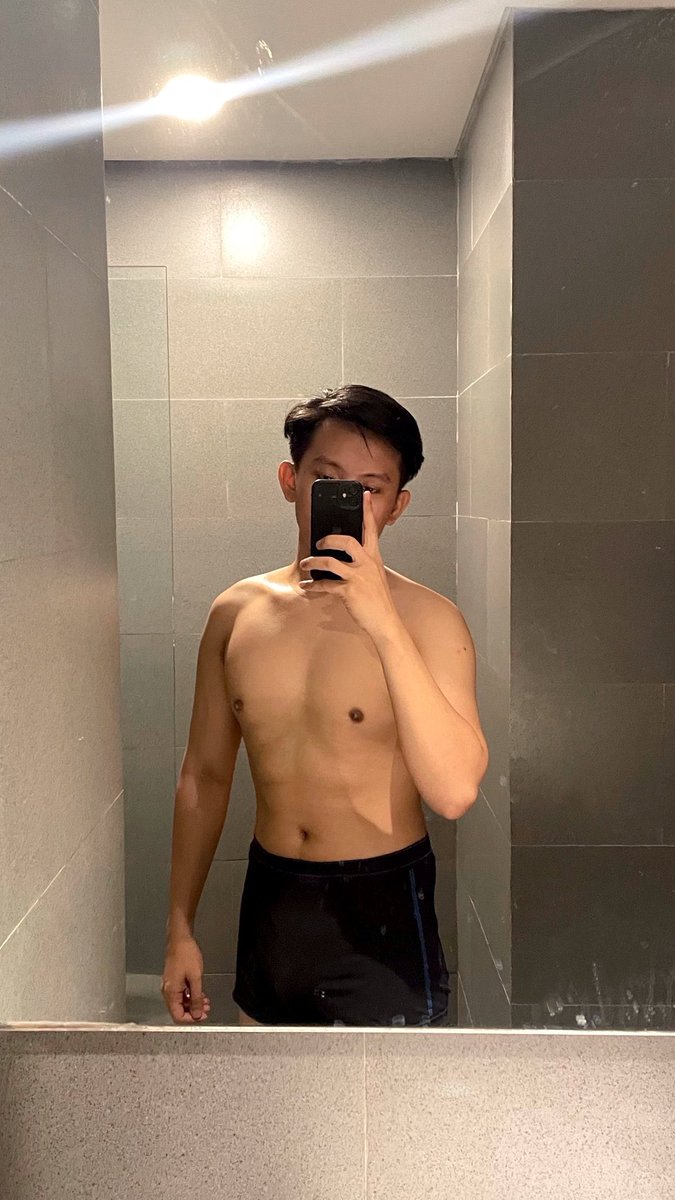 altercrush99's tweet photo. cosplay jadi indomie atau mie gaga 😌🤏 #altercrush #asianboy #gemesforu https://t.co/W6D4joTCHF
