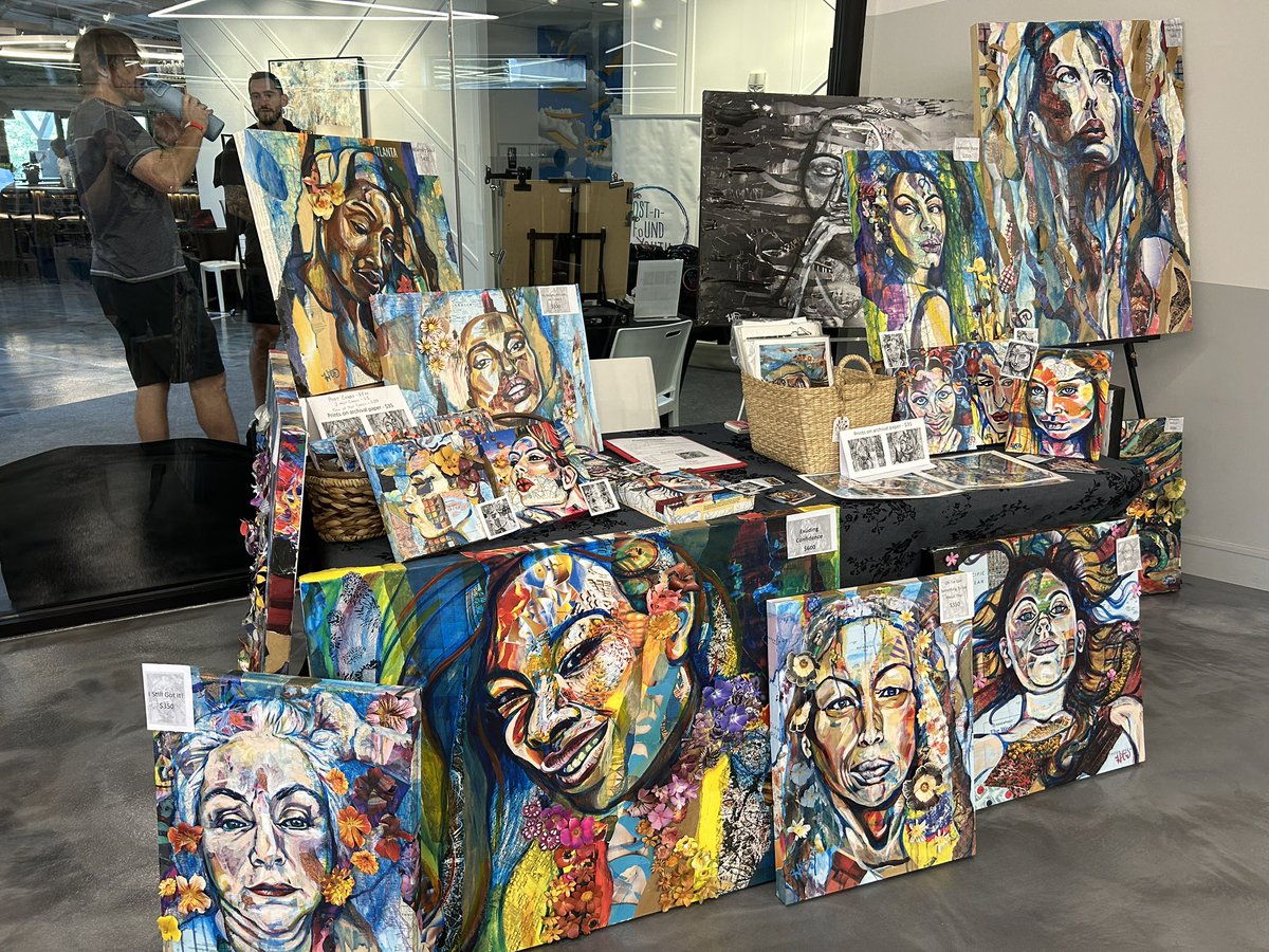 ArtofLynn's tweet photo. Come get a drink to match my paintings @distilleryofmodernart @s.p.s.productions art show to benefit Lost and Found Youth! https://t.co/PAEfwgjPoD