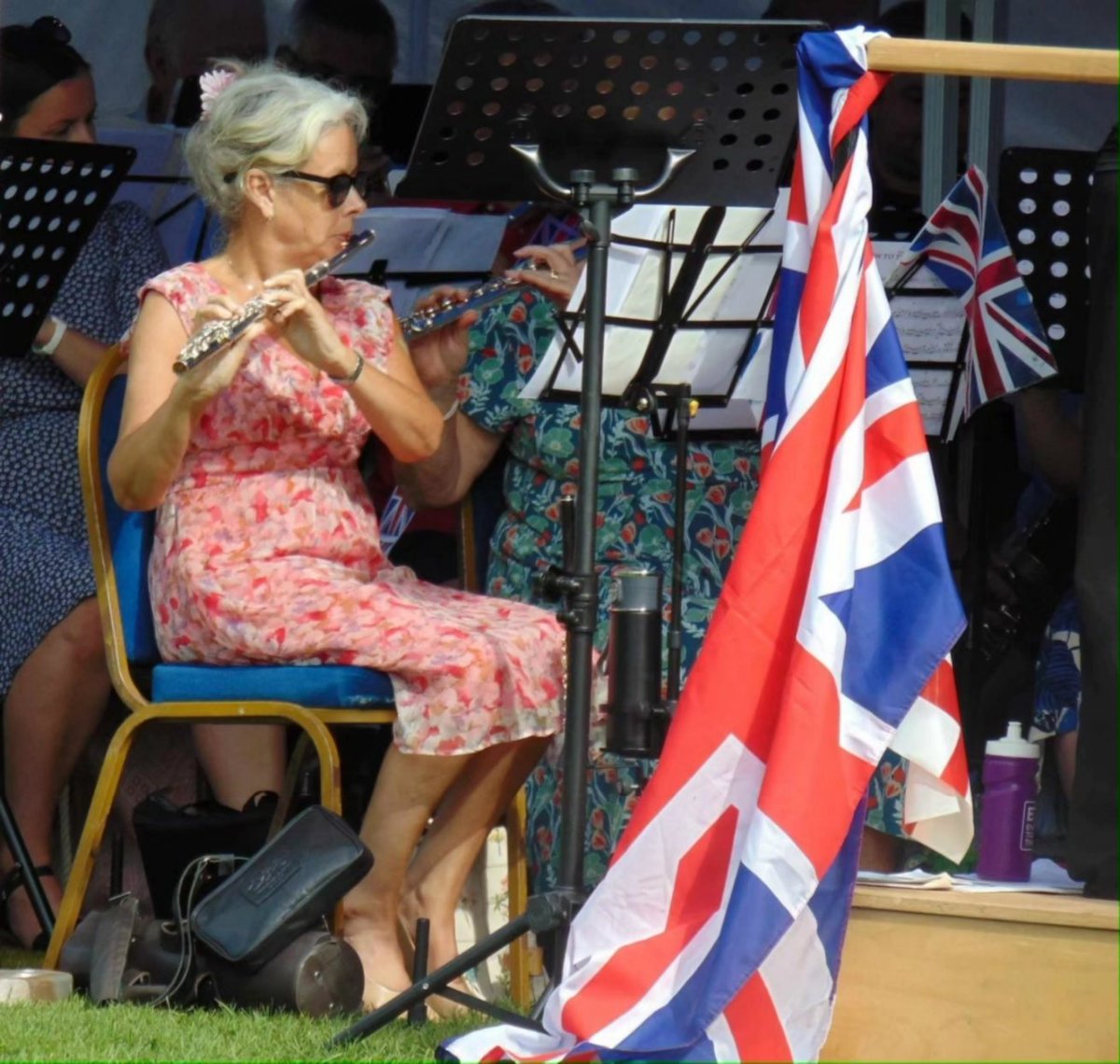 We had a lovely afternoon in <a href="/hillworthp/">Hillworth Park</a> for our Proms concert and so did the locals, dressing for the occasion and waving flags!

With Mark Jones of <a href="/fantasyradioUK/">Fantasy Radio</a> as compere, (you couldn't miss him!) we played what would a proms concert be without the Sea Songs?!