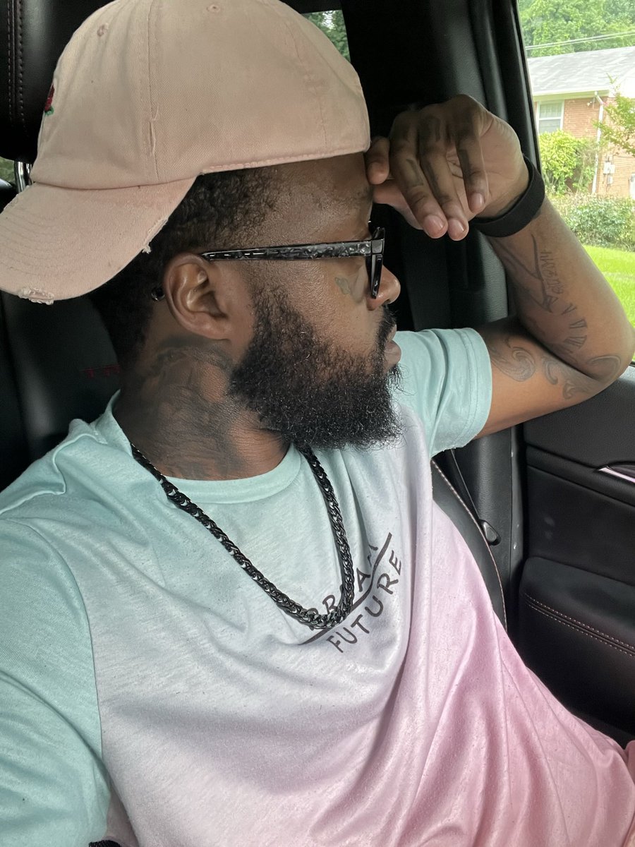 Meez McD (@aayomeez) on Twitter photo 