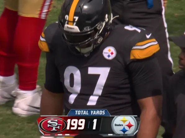 F5rw054acAA0Tb4?format=webp&name=small