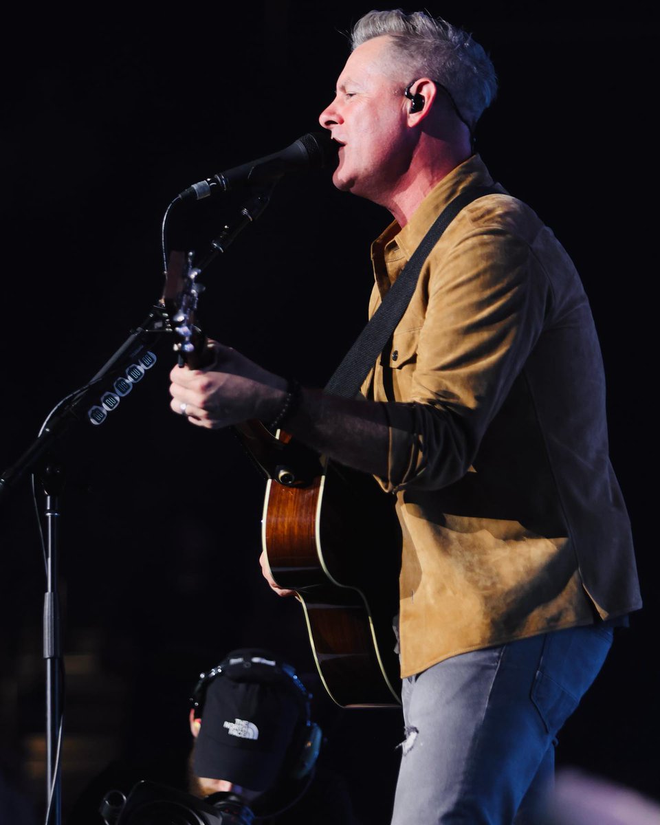 olddominionfan's tweet image. 🎸🥰
#nobadvibestour #olddominion #odarmy #Minnesota 
📸: joe.lemke.photo-IG